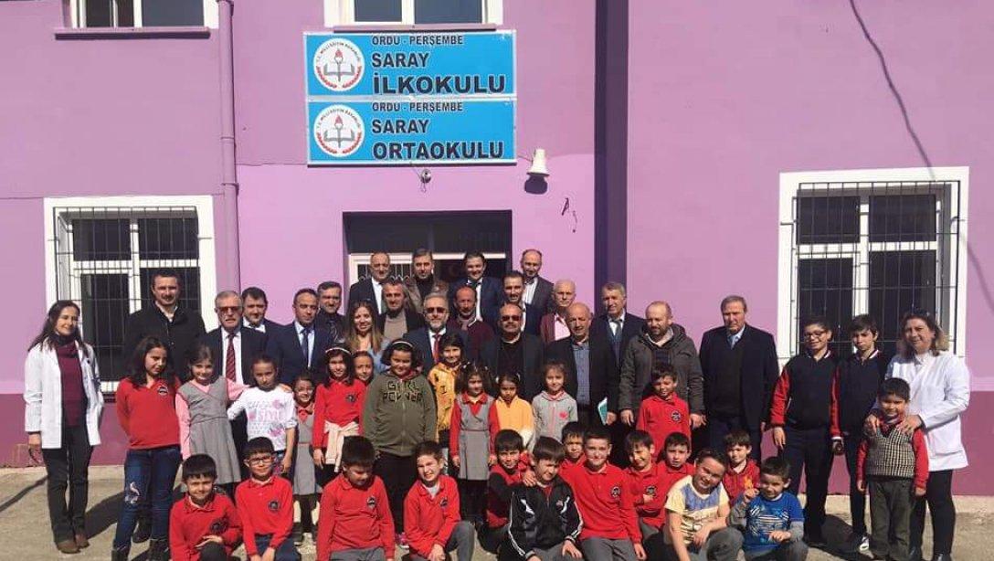 İlçe Milli Eğitim Müdürlüğümüze bağlı okul ve kurumların Müdürleriyle Saray İlkokul/Ortaokulunda Murat Çulfaz başkanlığında bir toplantı yapıldı.