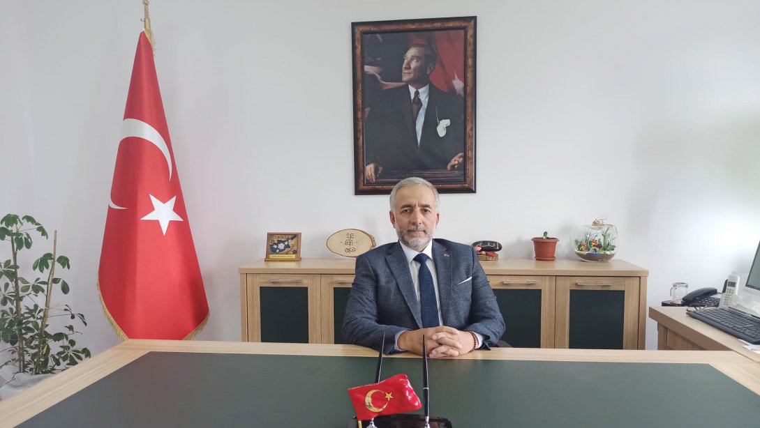 İlçe Milli Eğitim Müdürümüz Murat Çulfaz'ın YKS sınavı Mesajı.