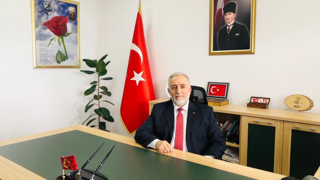 İLÇE MİLLİ EĞİTİM MÜDÜRÜMÜZ MURAT ÇULFAZ'IN 2024-2025 EĞİTİM ÖĞRETİM YILI SENE SONU KARNE GÜNÜ MESAJI